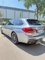 BMW 520d Touring A - - BMW 5er Reihe Gebrauchtwagen in Stuttgart
