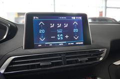 Fahrzeugabbildung Peugeot 5008 1.2T ACTIVE PACK 7-SITZ NAVI/LED/KAMERA/DAB