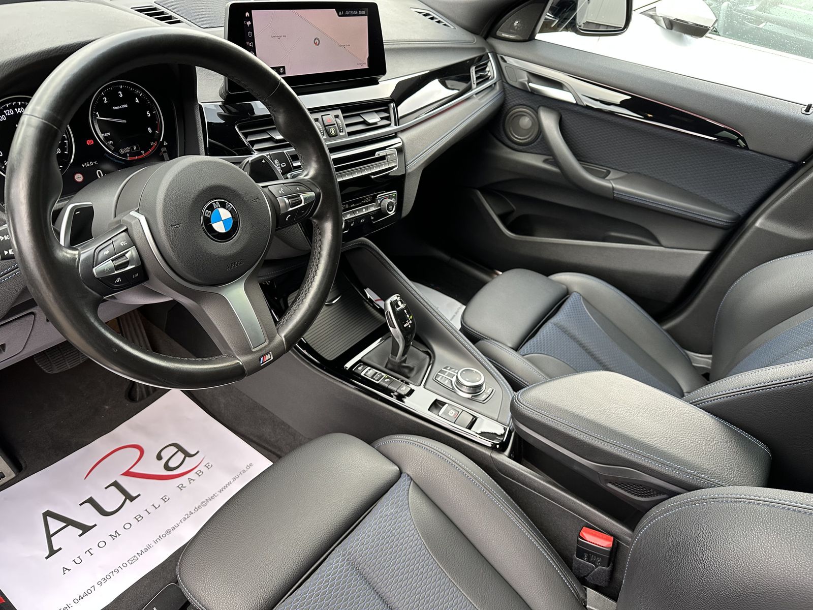 Fahrzeugabbildung BMW X2 xDrive25d M-Sport NAV+LED+PANO+AHK+KAM+20ZOLL