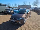 Volkswagen Polo V Style - Volkswagen Polo aus 2012 mit Benzin-Antrieb: Schiebedach, Kleinwagen