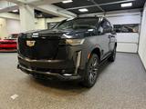 Cadillac ESCALADE SPORT-PLATINUM 6.2 V8 -NIGHT VISiON 3 J - Cadillac Escalade: Geländewagen
