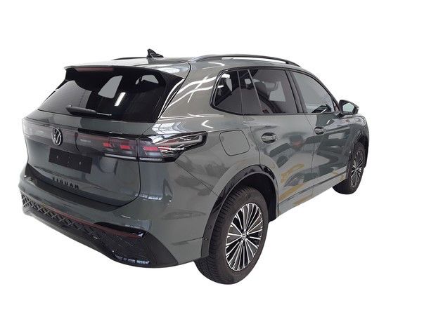 Tiguan 2.0 TDI 4M DSG R-LINE BLACKSTYLE AHK+KAM+