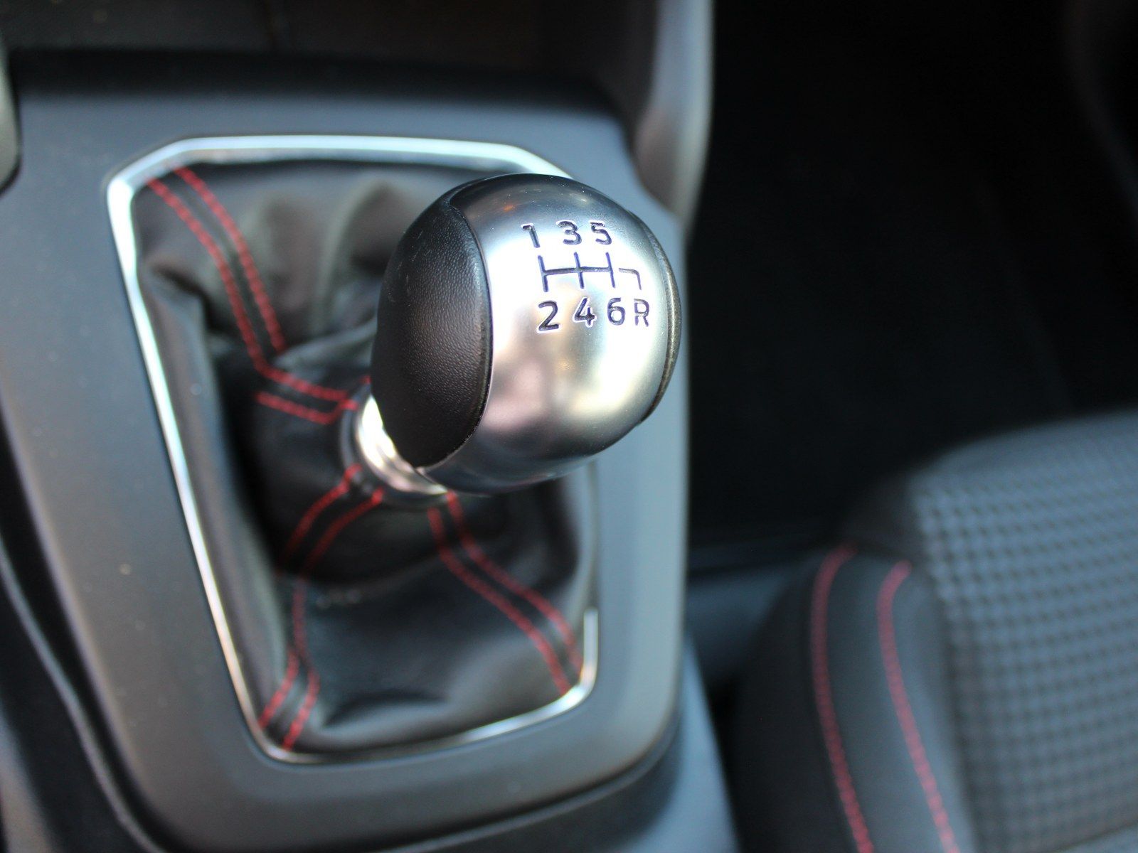 Fahrzeugabbildung Ford Focus ST-Line 1,0 EcoBoost