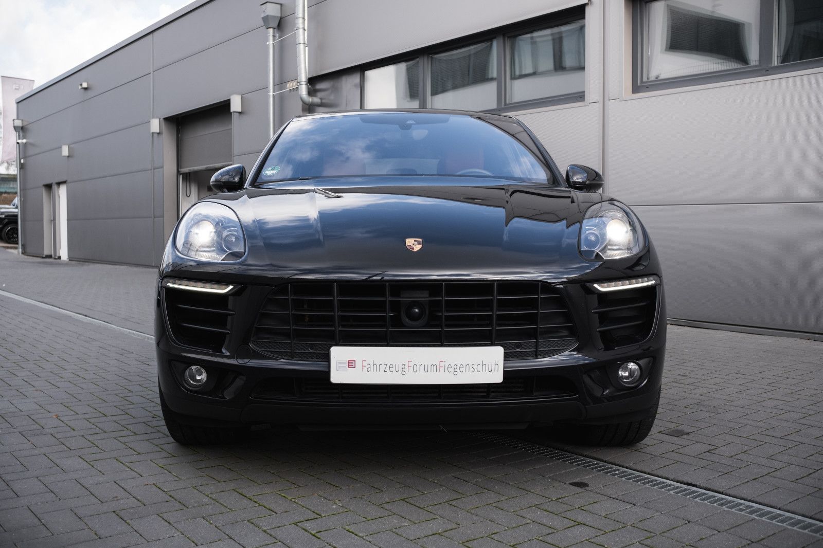 Fahrzeugabbildung Porsche Macan S Diesel-BOSE-Approved-Steuer-Kam.-PAS