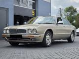 Jaguar XJ6 X300 Sovereign 4.0 AUTOM LEDER KLIMA Oldtime - Jaguar Gebrauchtwagen von 1995