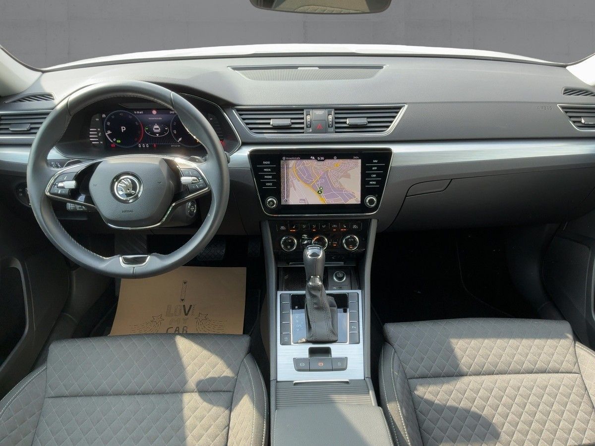 Skoda Superb - Bild 9