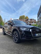 Audi Q5 40 TDI S tronic quattro sport sport - Audi Q5 Gebrauchtwagen in Hamburg