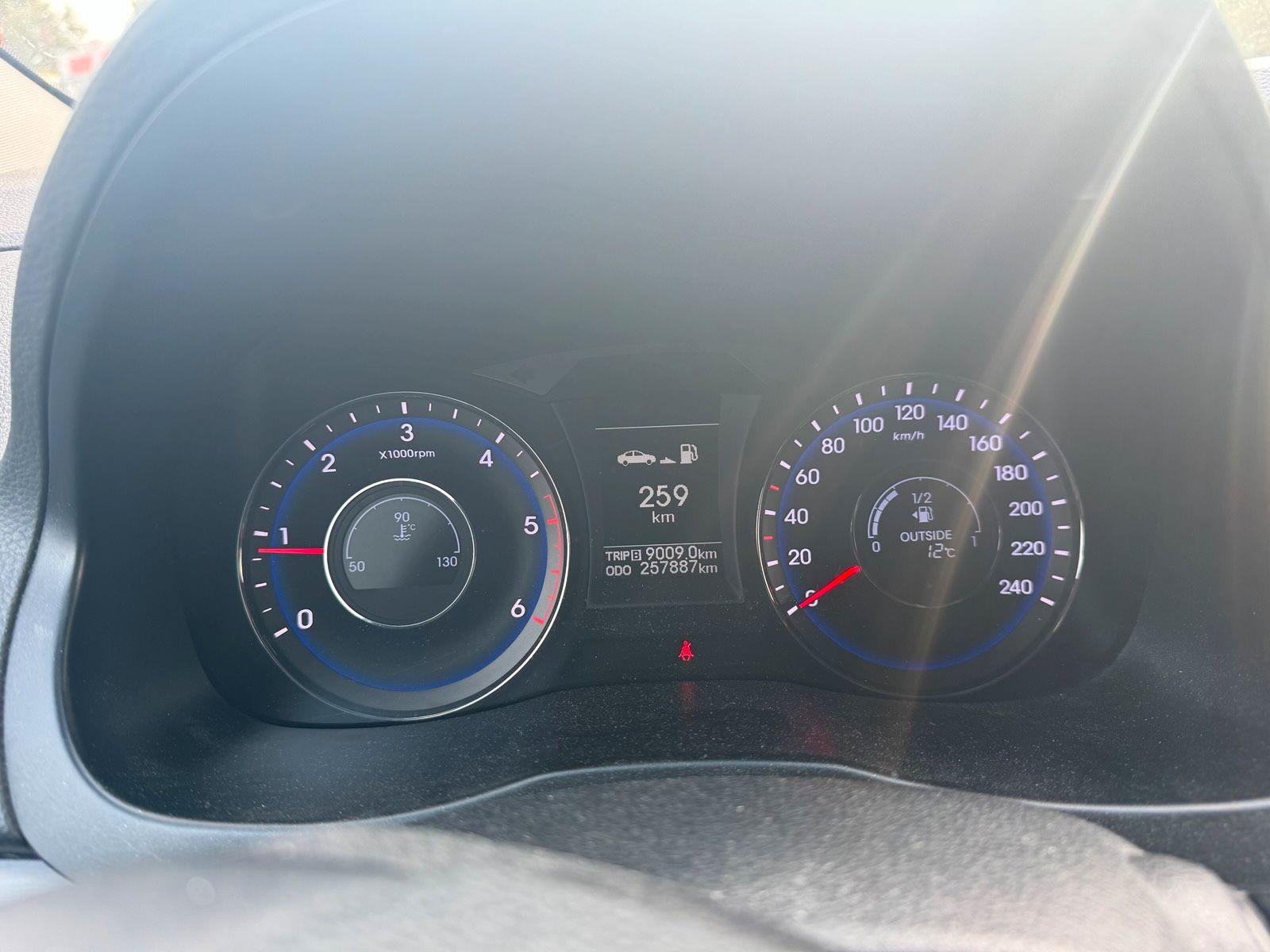 Hyundai i40 2013 — photo 7