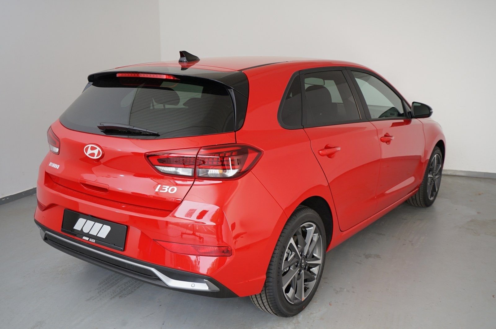 Hyundai i30 1.0 T-GDI Advantage Limousine Navi LED Shz imagem 3