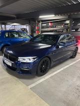 BMW 530d xDrive A -M Paket Neue Bremse. .Bmw Service - BMW 530 in Lübeck