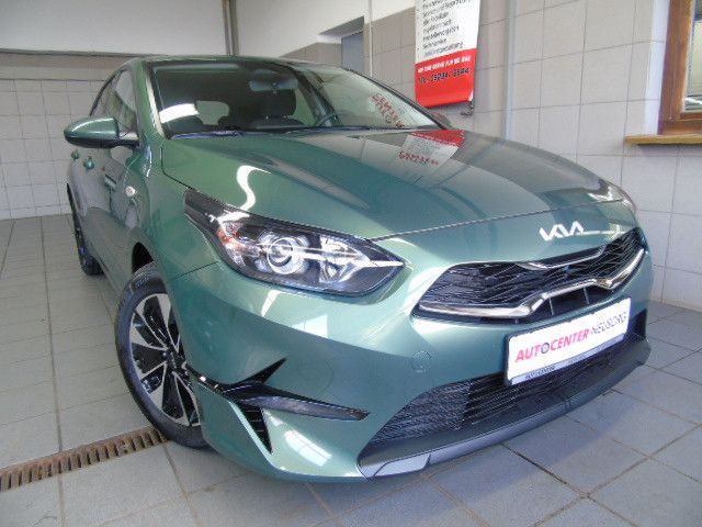 Kia cee'd Navi Sitzheizung