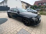 Mercedes-Benz Mercedes E200 Avantgarde - Sportfahrwerk - : Schwarz, Mercedes