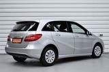Mercedes-Benz B180 Automatik +29.500km+NAVI+PDC+SHZ - Mercedes-Benz B-Klasse Gebrauchtwagen in Dresden