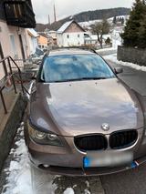 BMW 525 i xDrive Allrad - BMW 525 aus 2005: Kombi