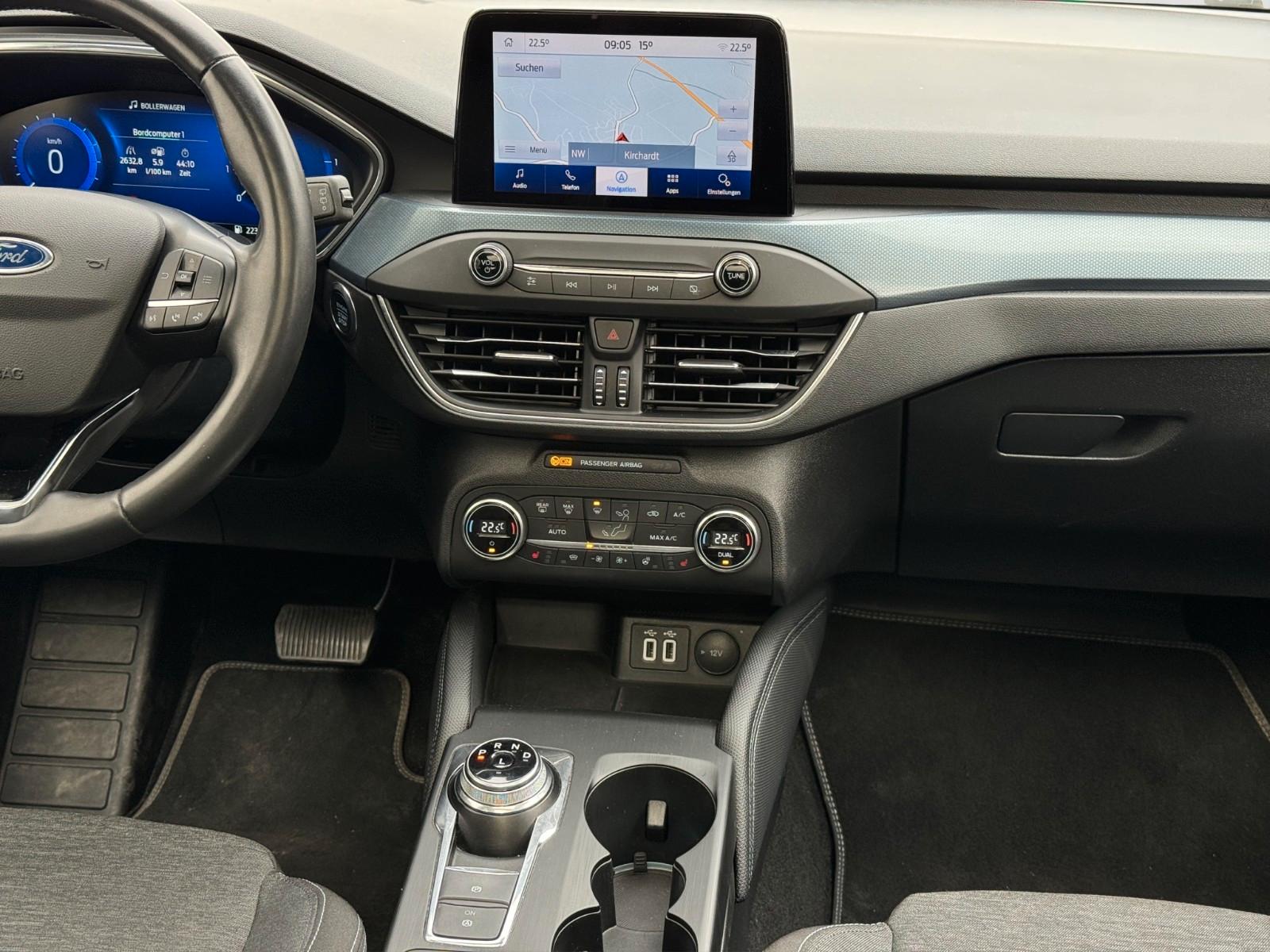 Ford Focus Turnier 2.0 EcoBlue Aut. Active X PANO|AHK