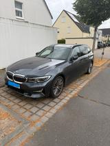 BMW 320d xDrive Touring *Aut.**Laser*Navi.*DAB*Pano* - BMW 320 in Leipzig