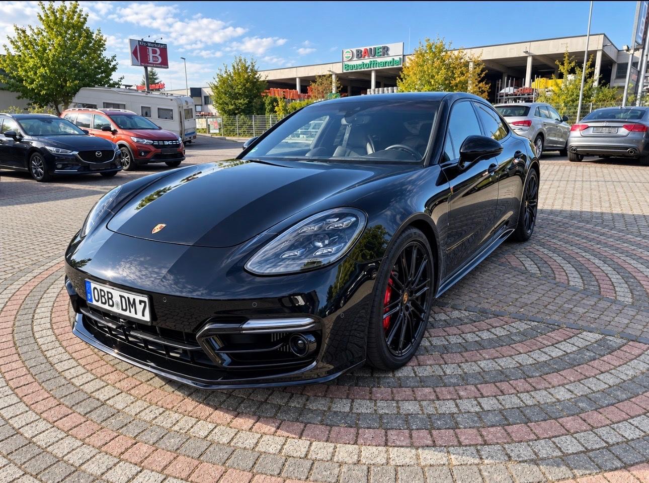 Porsche Panamera Turbo Pano,Sitzbelüftung,Massage,Kamera
