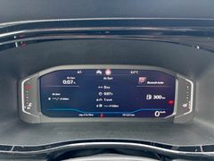 Fahrzeugabbildung Volkswagen T6.1 Multivan Generation Six - Standhzg*Navi*ACC