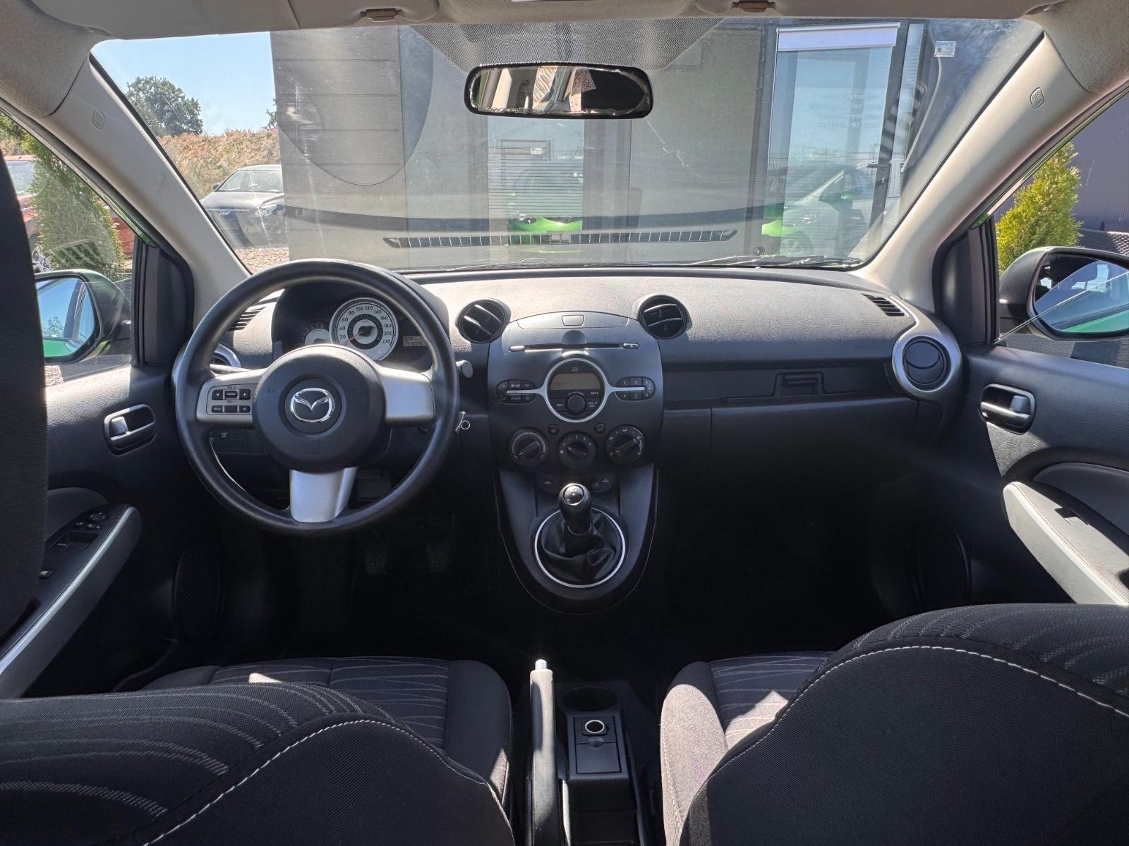 Mazda 2 Independence /Scheckheft/Klima