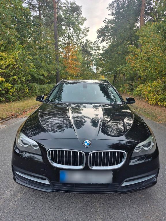Image of BMW 530