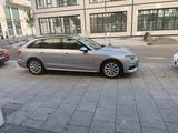 Audi Ich verkaufe einen schönen Familienwagen - : Familienwagen