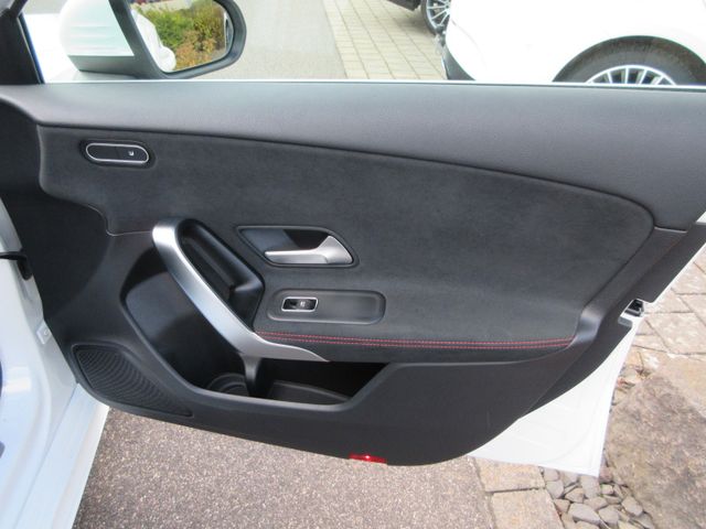 Fahrzeugbild 16