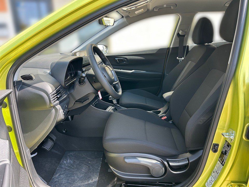 Fahrzeugabbildung Hyundai i20 MY25 1.0T 7DCT TREND TZ NAV+CARPLAY+KAMERA++