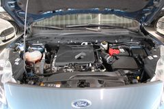 Fahrzeugabbildung Ford Kuga 1.5 EB ST-Line X HeadUpDisplay LED ACC uvm.