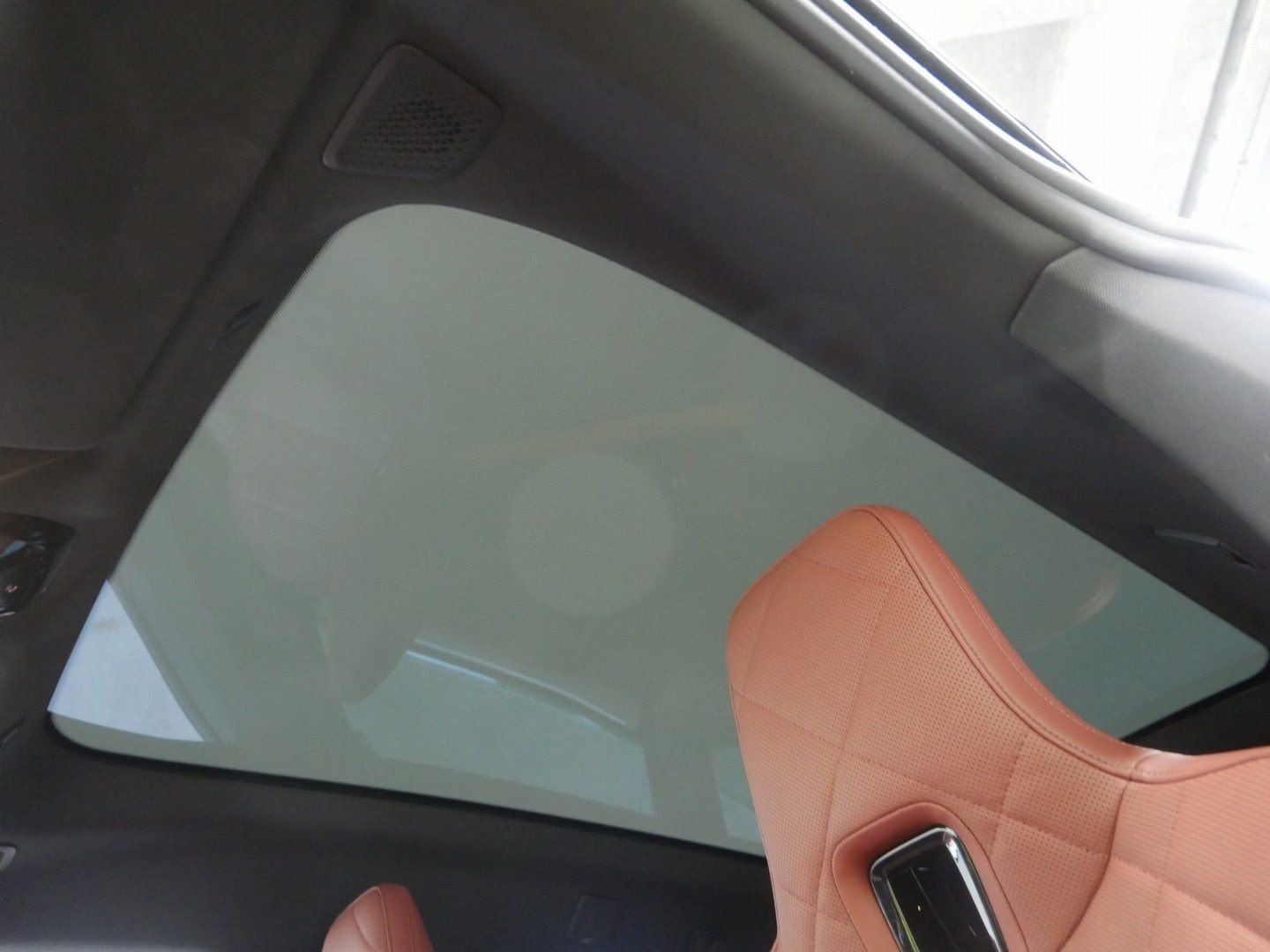 Fahrzeugabbildung BMW iX xDrive60 | Luftfederung | Sky Lounge | M-Spor