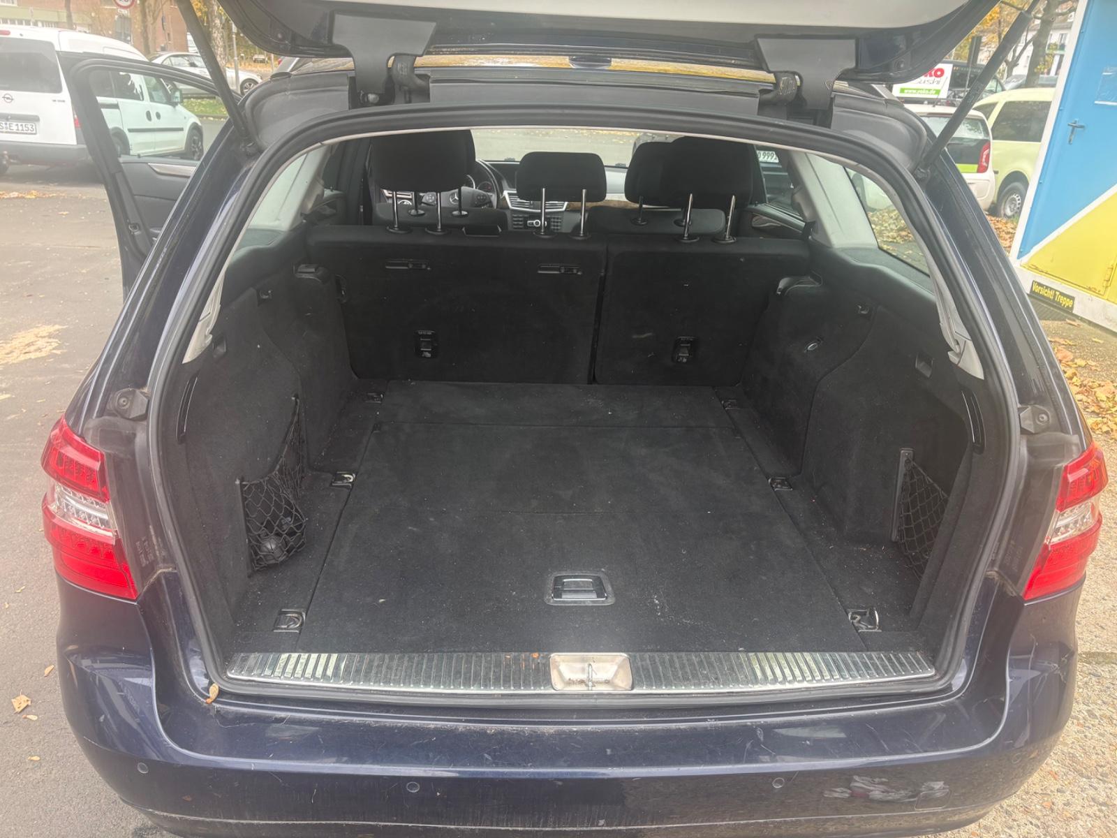 Mercedes-Benz 250 2011 — photo 7