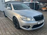 Skoda Octavia Combi RS 2.Hd Scheckh.Leder/Navi/Xenon - Skoda Octavia aus 2012: RS