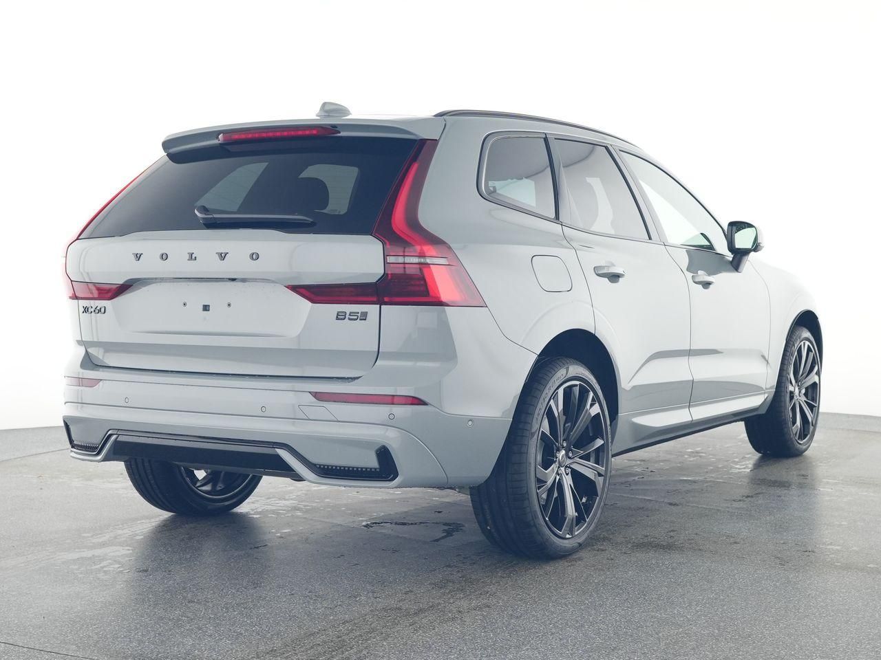 Volvo XC60 B5 Ultra Black Edition AHZV/Alarm imagem 2