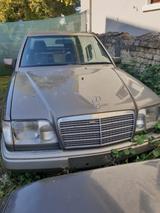 Mercedes-Benz 220 - Mercedes-Benz 220 aus 1994