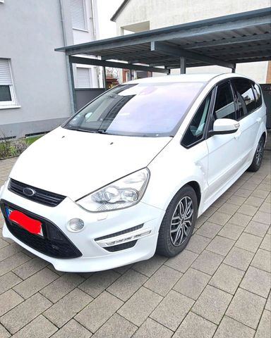 Ford FORD S MAX TITANIUM S