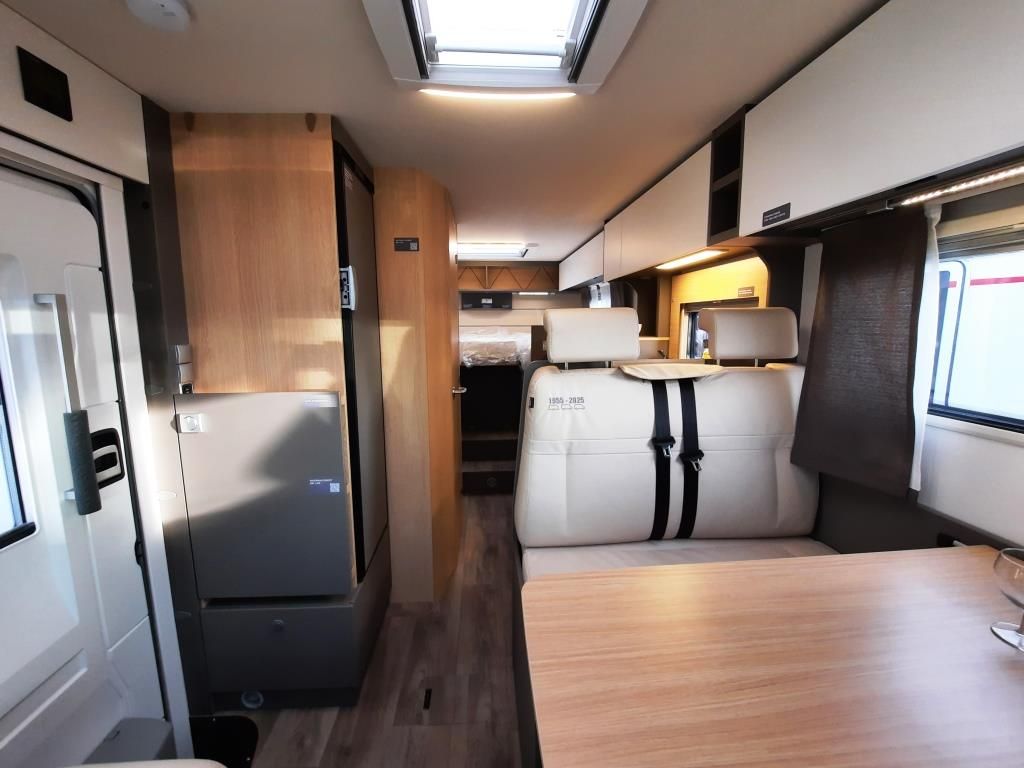 Fahrzeugabbildung LMC Tourer T 663 G 70 Jahre Sie sparen 7.731,- €