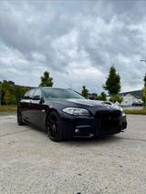 BMW 520d Touring - elektr. AHK *M Paket* TÜV Neu