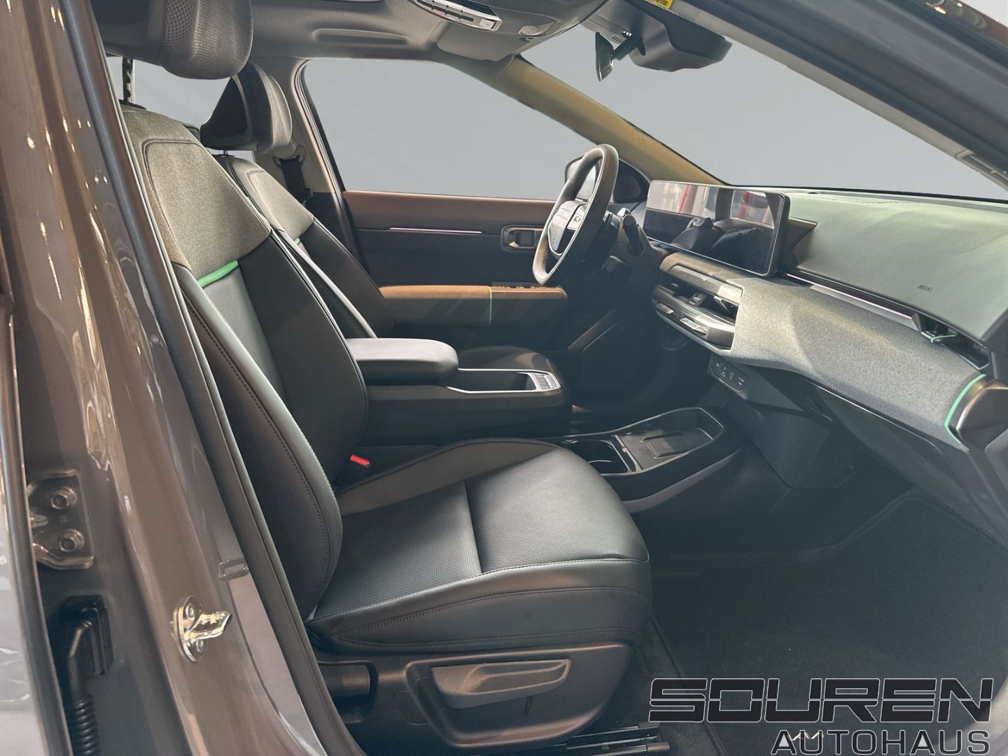 Fahrzeugabbildung Kia EV4 FASTBACK 81 EARTH **ALLE Pakete!!!**