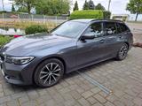 BMW 320d Touring Sport Line Automatik Sport Line - BMW 320: Standheizung