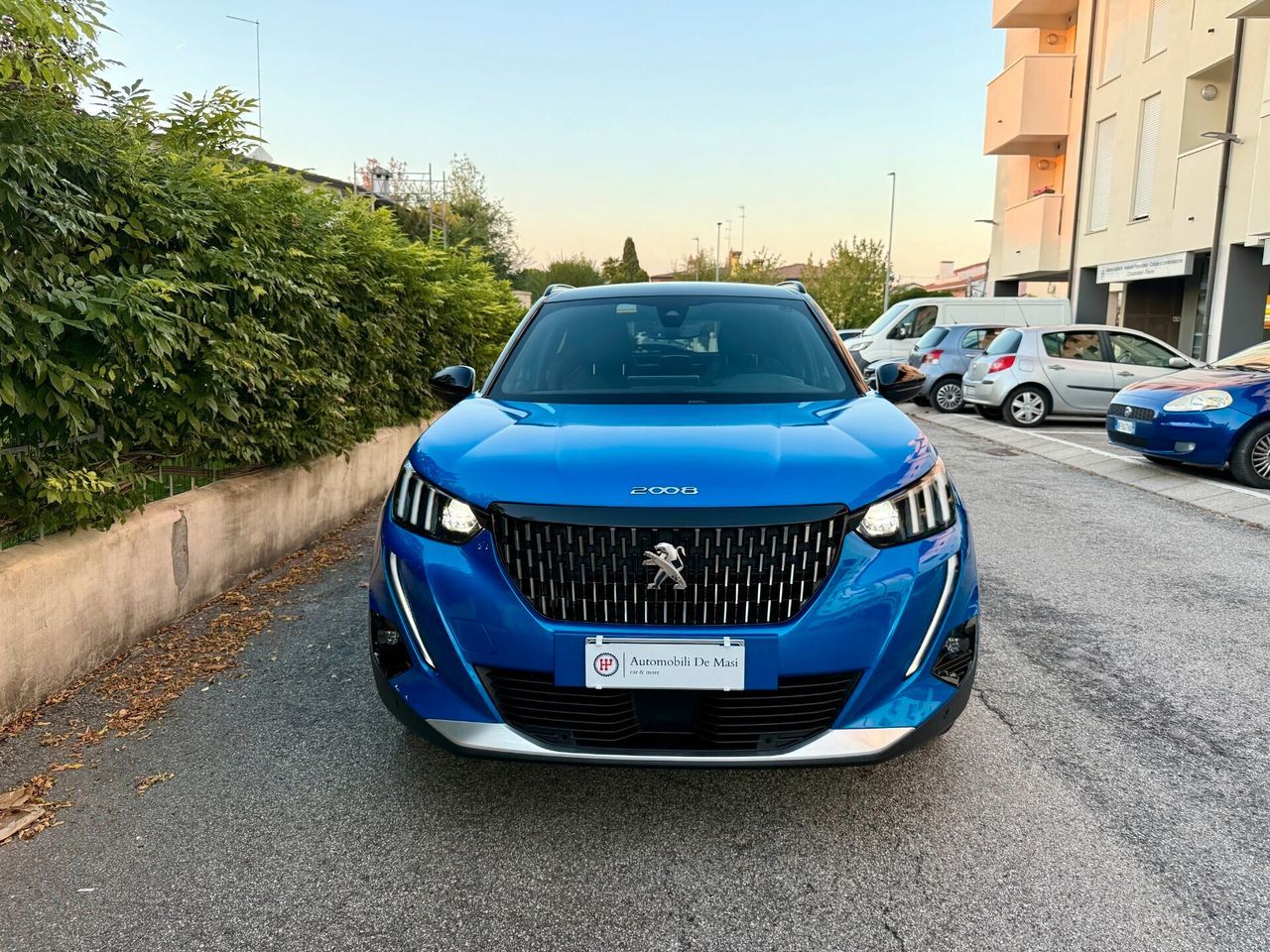 Peugeot 2008 1.5 bluehdi GT s 131cv EAT8 UNICO P imagem 2