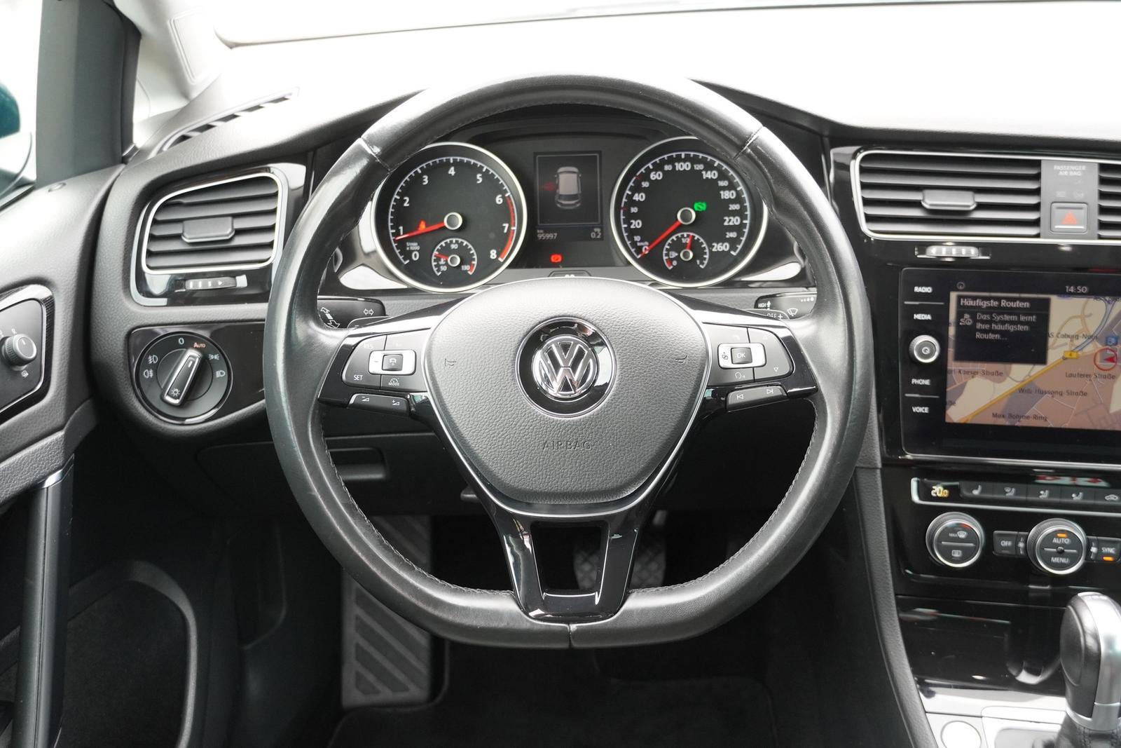 Volkswagen Golf VII 1.4 16V TSI Highline BMT LED Navi PDC