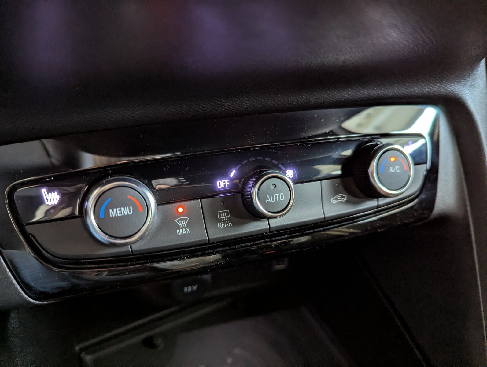 OPEL Corsa 1.2 GS IntelliLux Tech1-Komfort-Paket Cam - Image 20