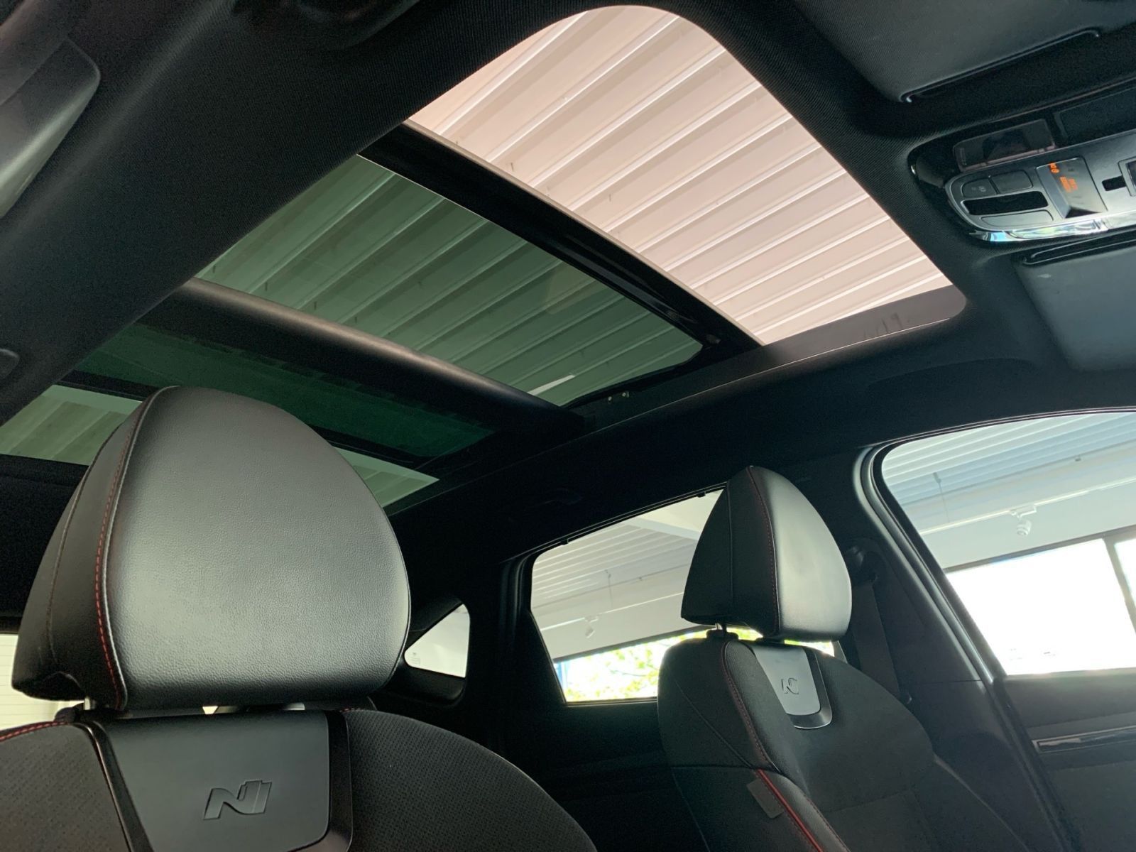 Fahrzeugabbildung Hyundai TUCSON 1.6 T-GDI N Line Plug-In Hybrid 4WD