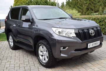 Toyota Land Cruiser - 1