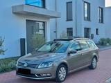Volkswagen Passat 1.4TSI EcoFuel Highline ... - Volkswagen Passat aus 2011: Kombi, Highline