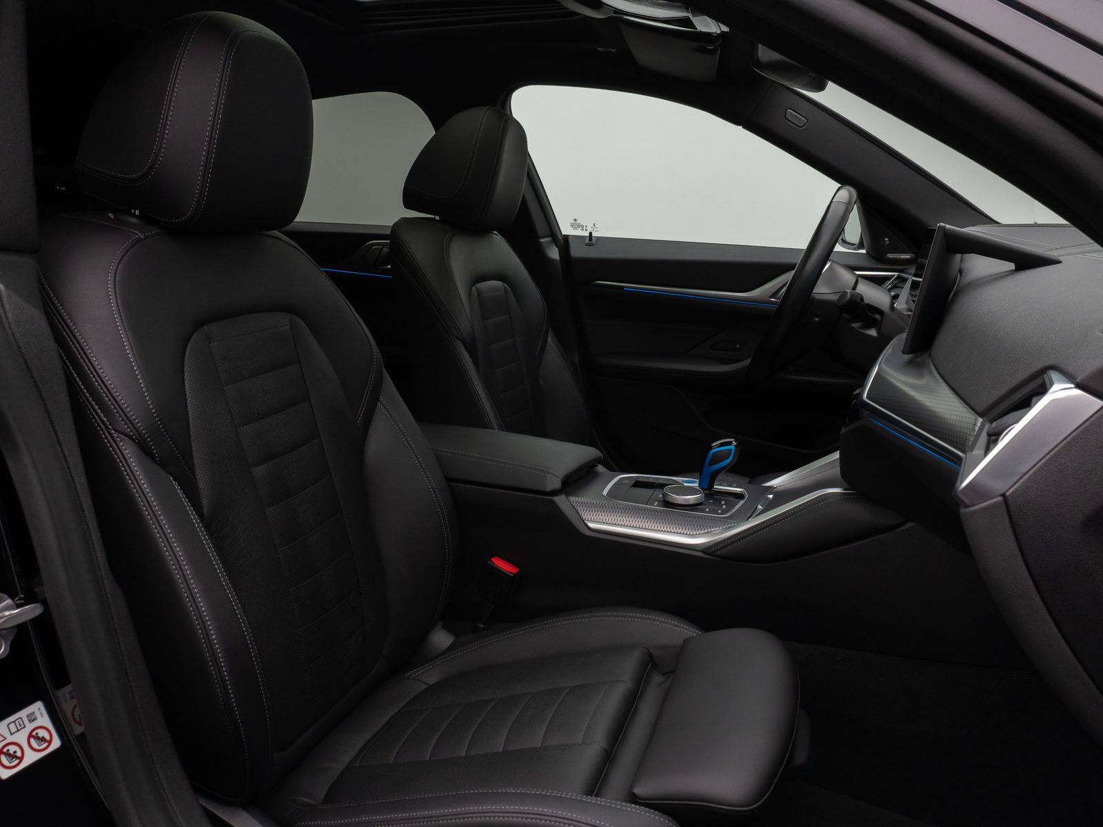 Fahrzeugabbildung BMW i4 M50 Gran Coupè Glasdach 360°HUD DAB H/K ACC