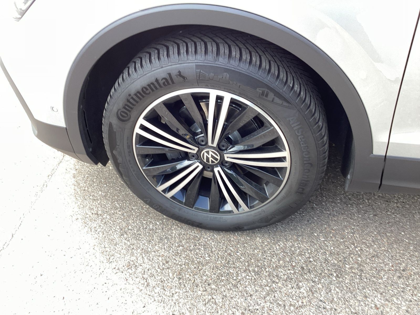 Volkswagen Tiguan - Bild 18