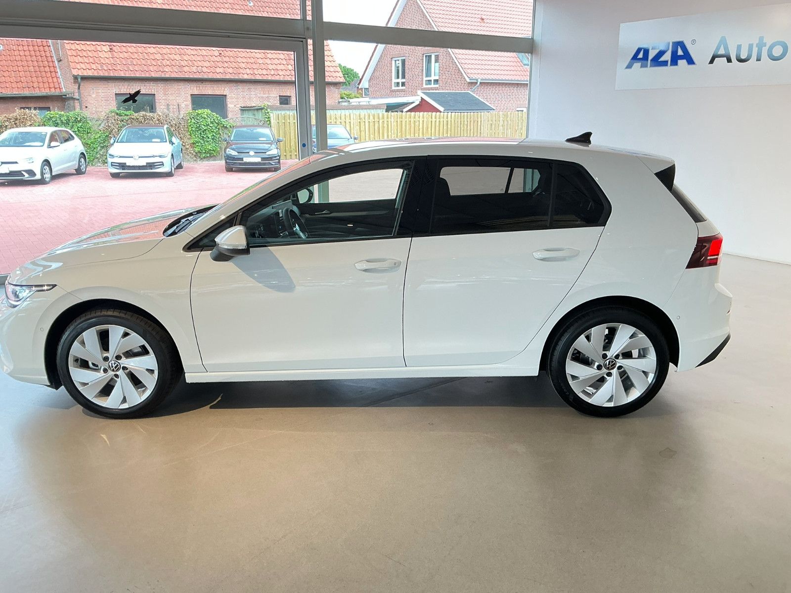 Volkswagen Golf 1.5 eTSI Life DSG | ACC | Keyless | Sitzhzg foto 9