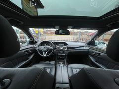 MERCEDES-BENZ E 220 CDI AVANTGARDE *Facelift*4xSHZ*S-Dach*VOLL