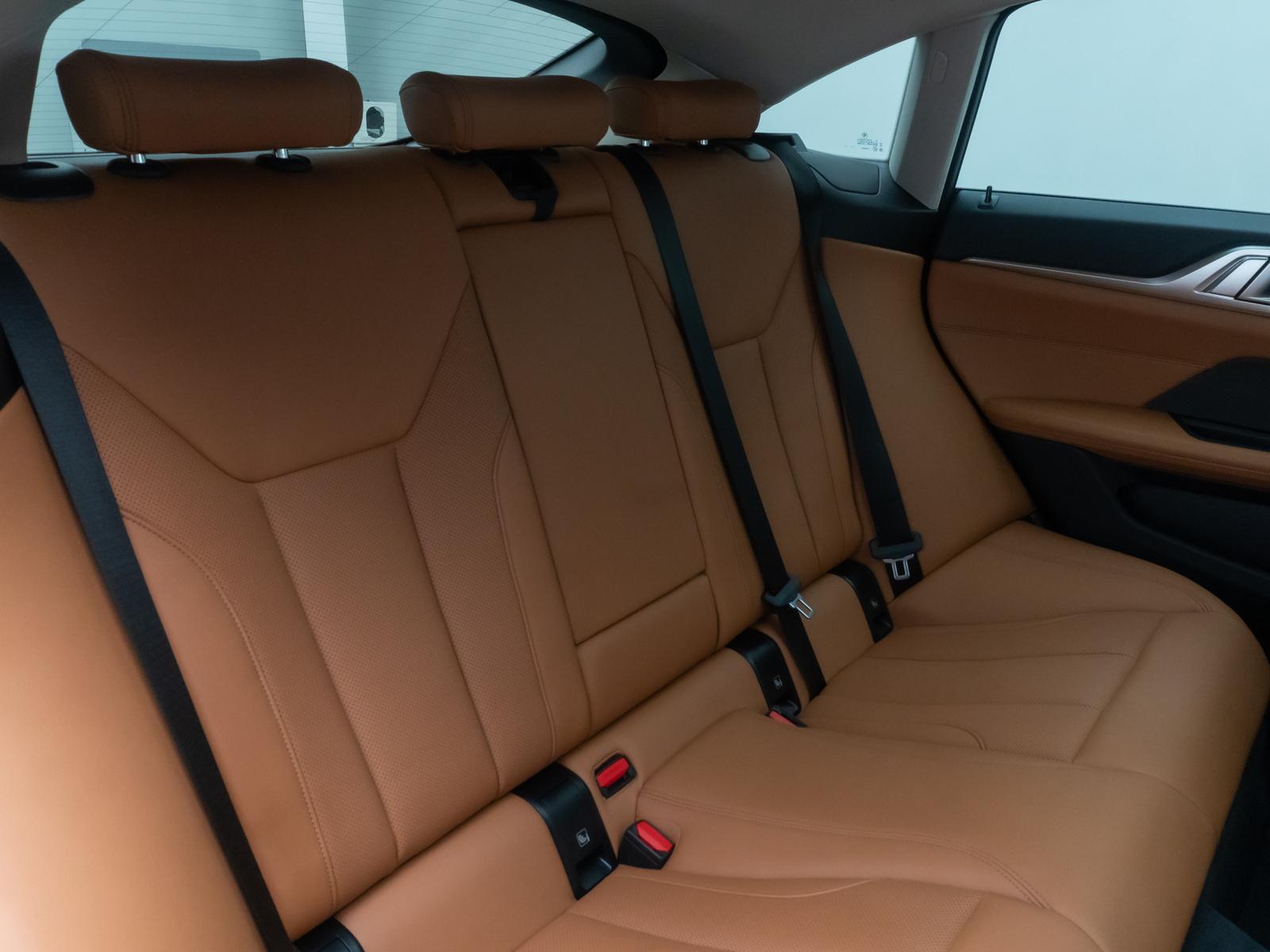 BMW 420 Gran Coupé HUD Kamera DAB H/K Glasdach Leder, миниатюра 29