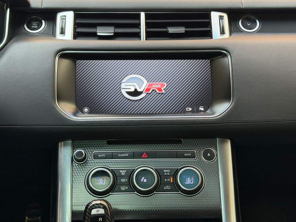 LAND ROVER Range Rover Sport 5.0 V8 SVR|ACC|AHK|Bi-Xenon LAND ROVER Range Rover Sport 5.0 V8 SVR|ACC|AHK|Bi-Xenon